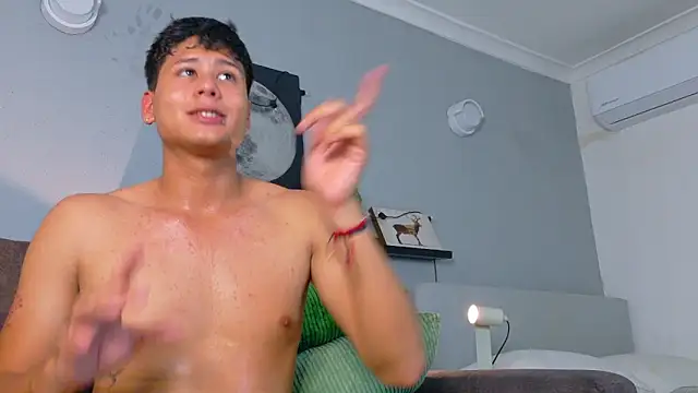 Raiden_boyy Webcam Show