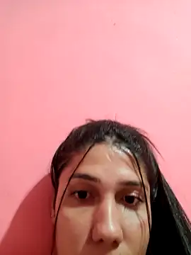 nessaflors2 Show in webcam