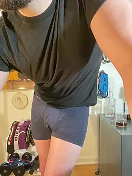 KalebSnow Show Webcam