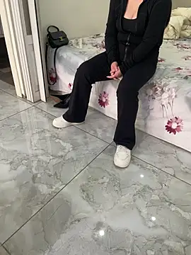 aiye666 网络视讯表演