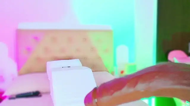 CharlootteEvans 现场XXX聊天