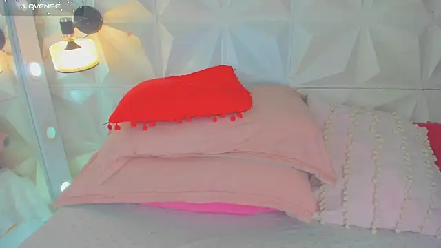 cute_latinaxxx's Live XXX Chat
