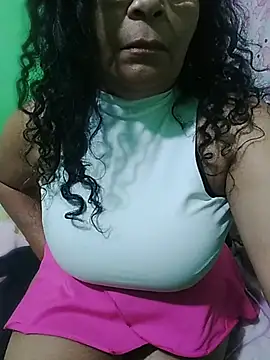 Amarantha25 Live XXX Chat