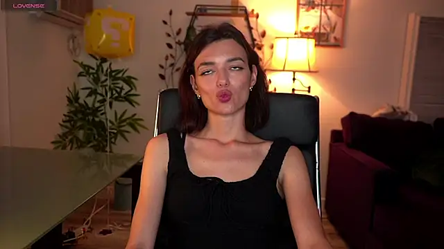 دردشة olivia_jeas الجنسية المباشرة