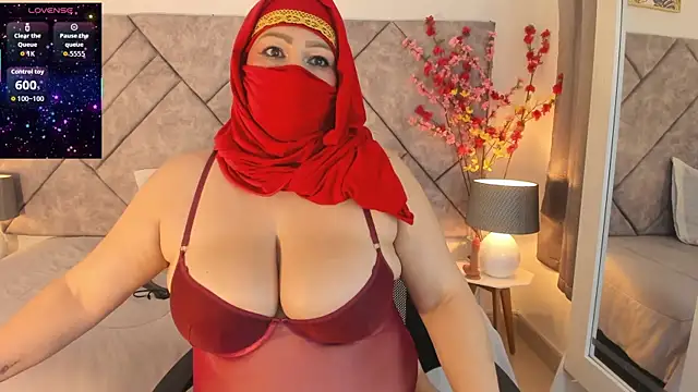 _Azahaaraa_ élő XXX-chatje