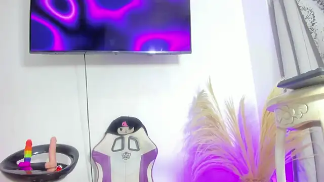 Angelasantini0 网络视讯表演