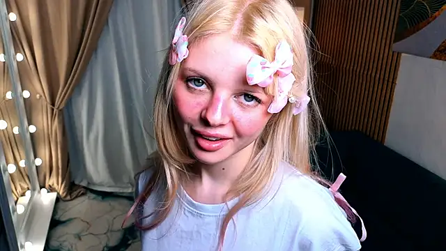 lolabunny2008 Webcam-Show