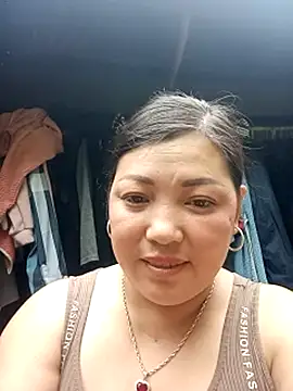 sary-hot2x's Webcam Show