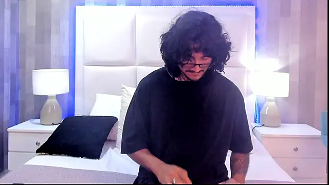 Chat +18 de JackRief ao vivo