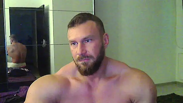 muscularkevin Webcam show