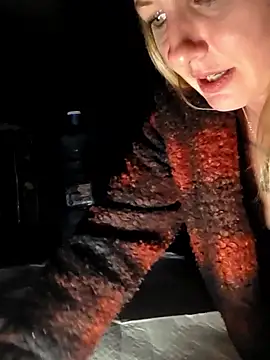 SheIsSomething Show Webcam