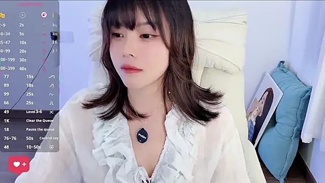 peachy_kiss' Live XXX Chat