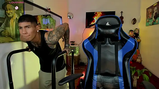 Damian_latinxxx: вебкам-шоу