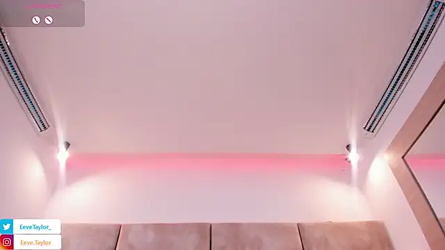 Eevee_Taylor's Live XXX Chat