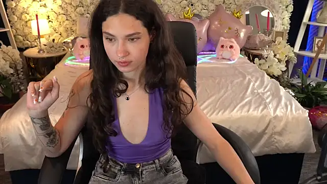 Chatroom XXX en direct de BabyFlowerr