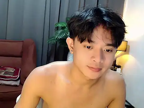 NautyBoyBrazeen_143 Pertunjukan Webcam