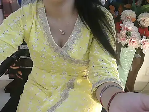 _chitranshi's Live XXX Chat