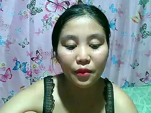SexyAsianPussy4u's Live XXX Chat