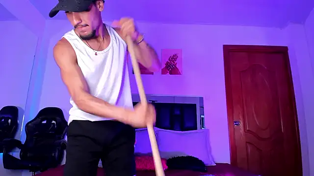 MaxPower003 Webcam-Show