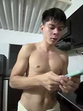 عرض كام Handsome_boys69