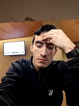 TommyMomentumn Webbikameraesitys