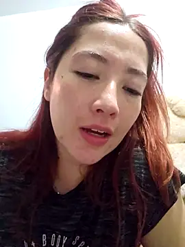 lunnaa_'s Live XXX Chat
