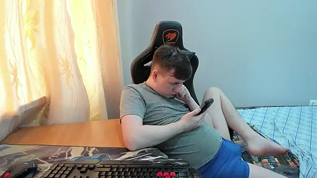 Show modela iliaskrislove na web-kameri
