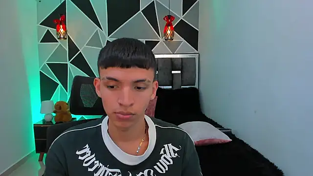 Juan_Nd_Steven: απευθείας συνομιλία ΧΧΧ