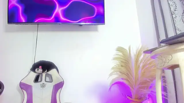 Вебкам-шоу Angelasantini0