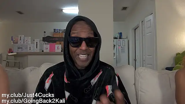عرض كام boomboomr00m