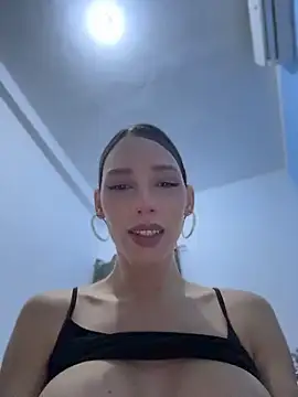 Carlita_cuteのライブXXXチャット