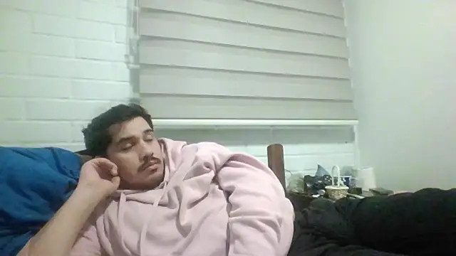 دردشة hung_weeb الجنسية المباشرة