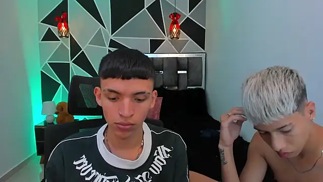 Juan_Nd_Steven 在線直播表演