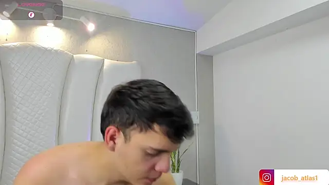 ian_jacob Live XXX-chat