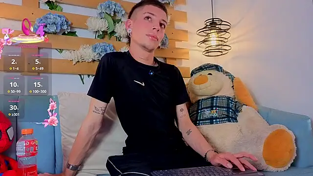 Luca_Prince_ 网络视讯表演