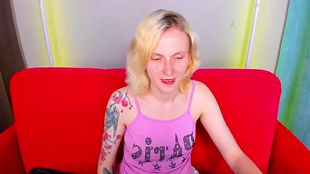 LikiLips' Live XXX Chat