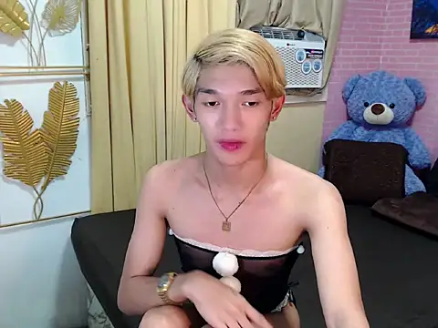 Chatroom XXX en direct de urasian_john18