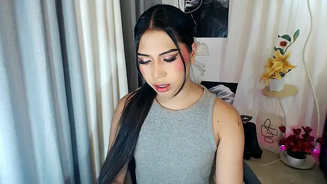 Show de FuckingDolls69 na webcam