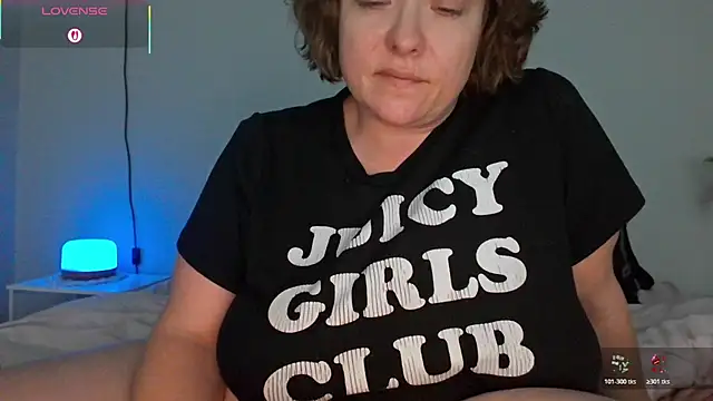 julimonroe's Webcam Show