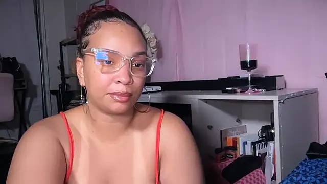 SashaEstrella's Webcam Show