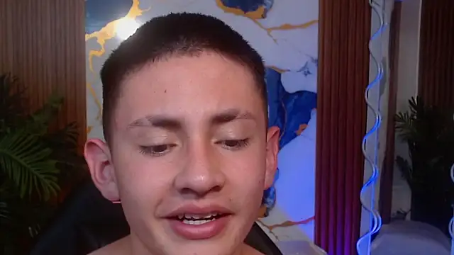 Andres_Tay's Webcam Show
