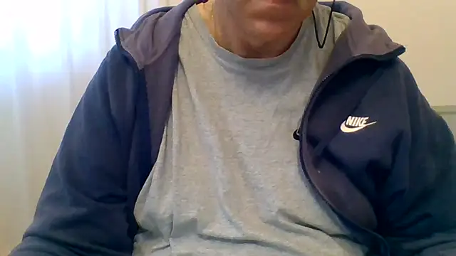 ANONIMO7735 Show Webcam