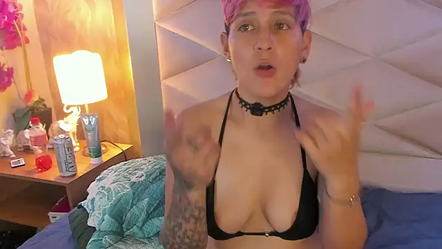DannyRouds live XXX chat