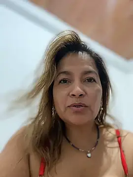 Jlo_69's Live XXX Chat