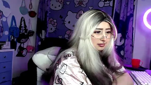 Chat XXX ao vivo de lussyevans24
