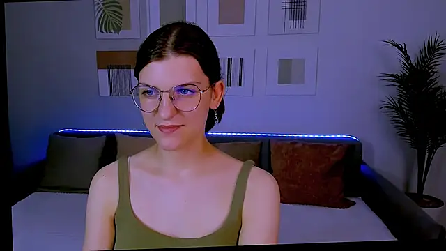 AnnaThorne Chat XXX in diretta