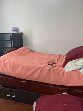 Czat XXX na żywo – MariamGray1