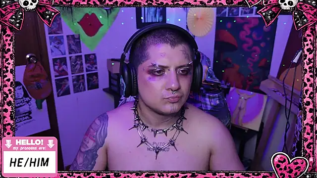 Show modela masterkevinftm na web-kameri