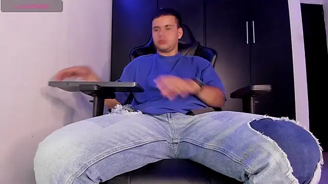 Chat XXX en directo de Liam_Mateo