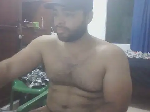 Chatroom XXX en direct de Bearmachin